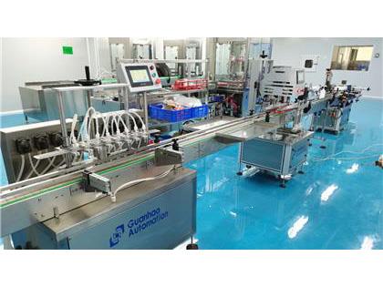 灌裝機，旋蓋機，貼標機，生產車間安裝完成